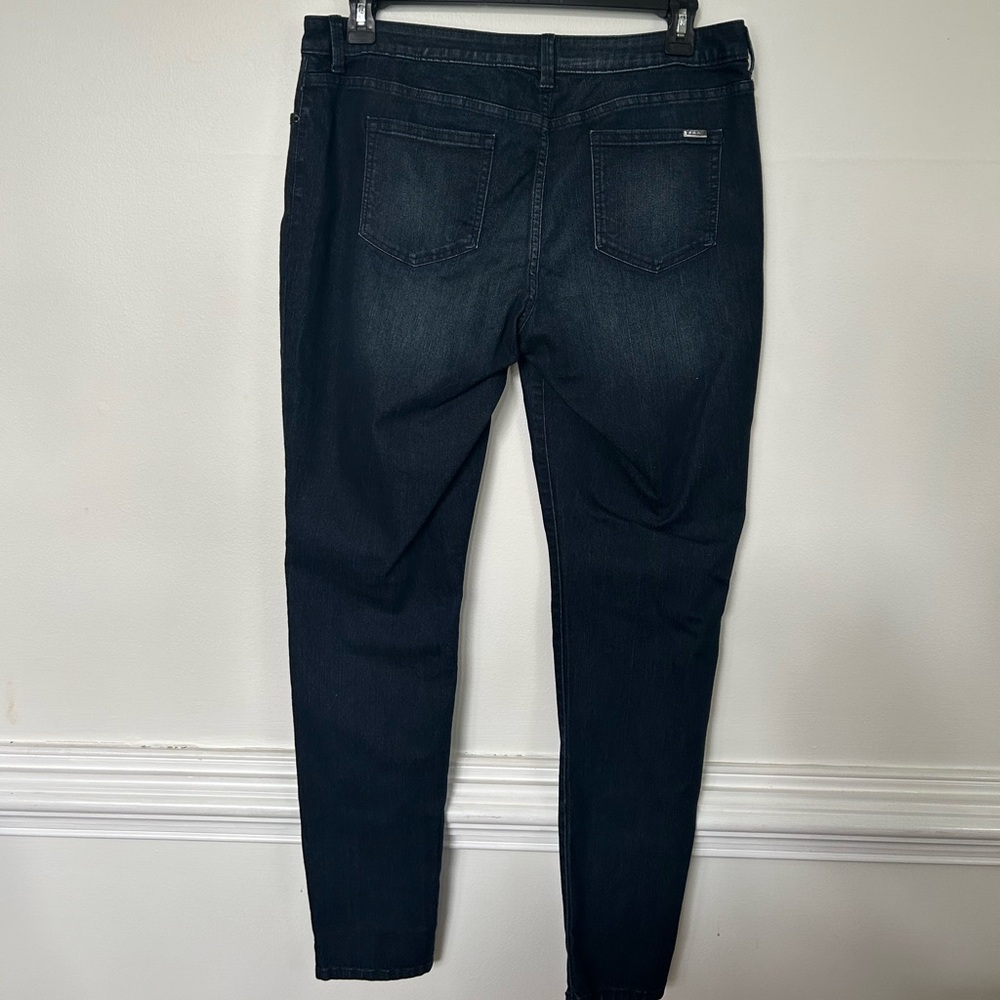 Jennifer Lopez Deep Indigo Skinny Jeans - Picture 2 of 5